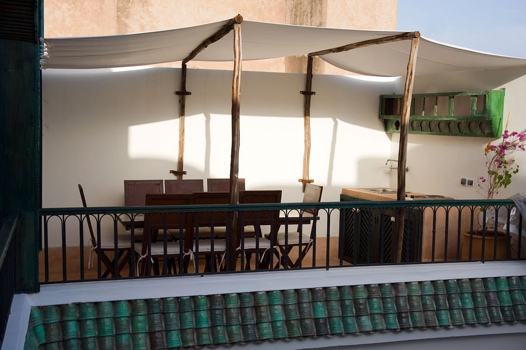 Riad Le J Marrakesh Extérieur photo