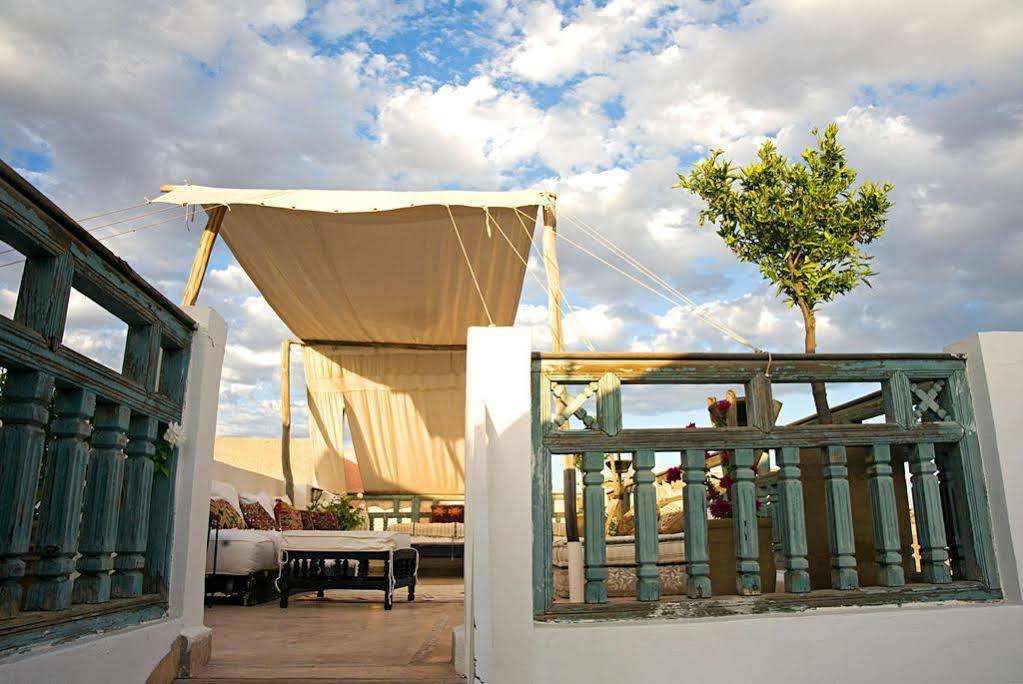Riad Le J Marrakesh Extérieur photo